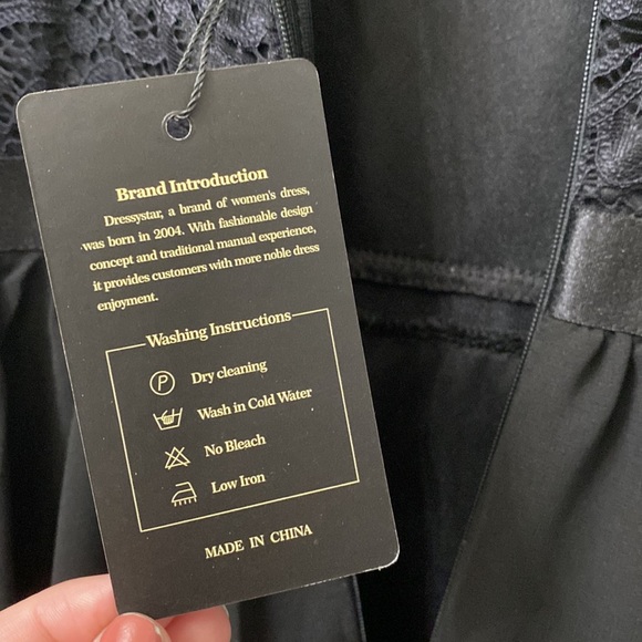 •NWT• Dressystar Lace Maxi Dress - Picture 14 of 15